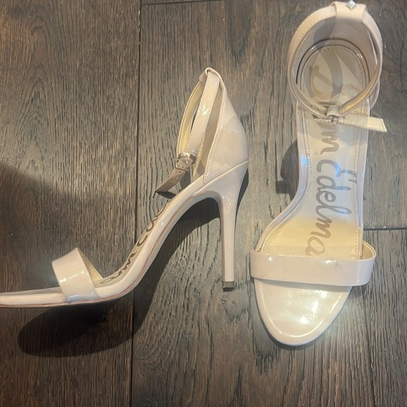 Sam Edelman Heels - Picture 2 of 6